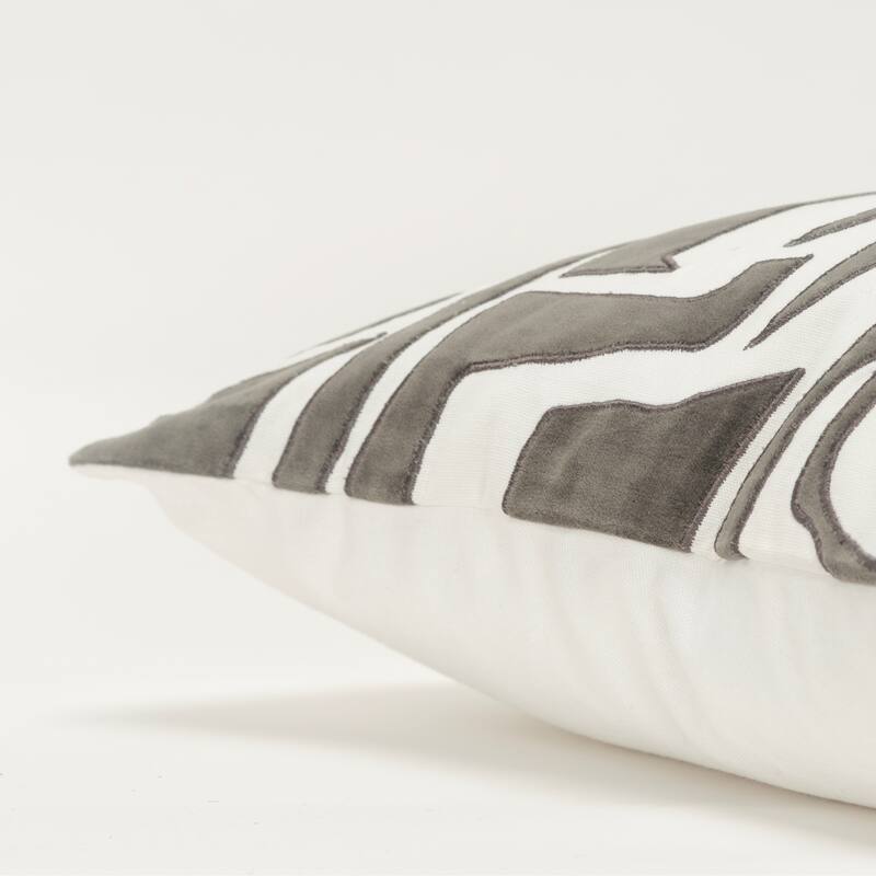 Rizzy Home Contemporary Poly Filled Pillow - 20" x 20"
