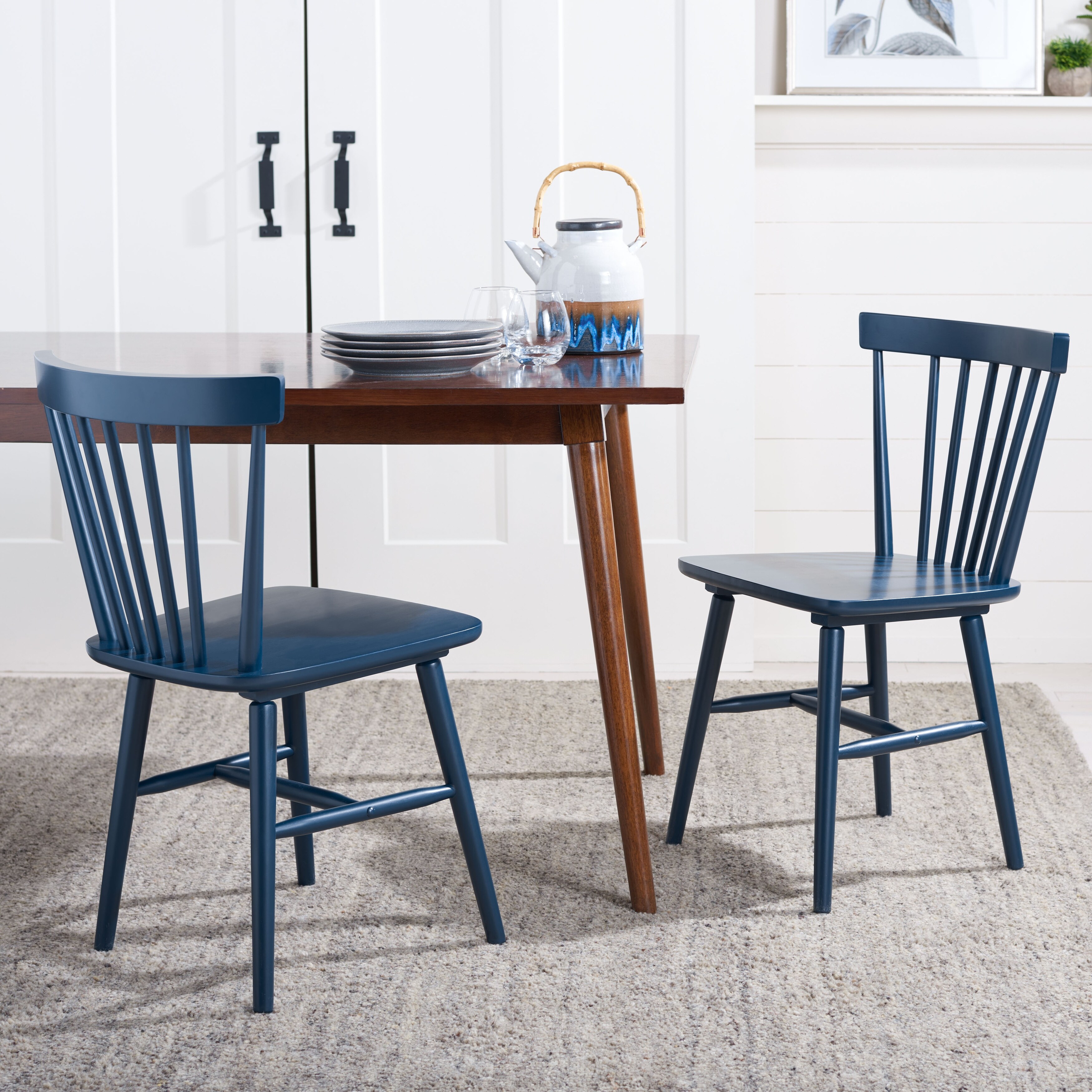 Winona spindle 2025 back dining chair
