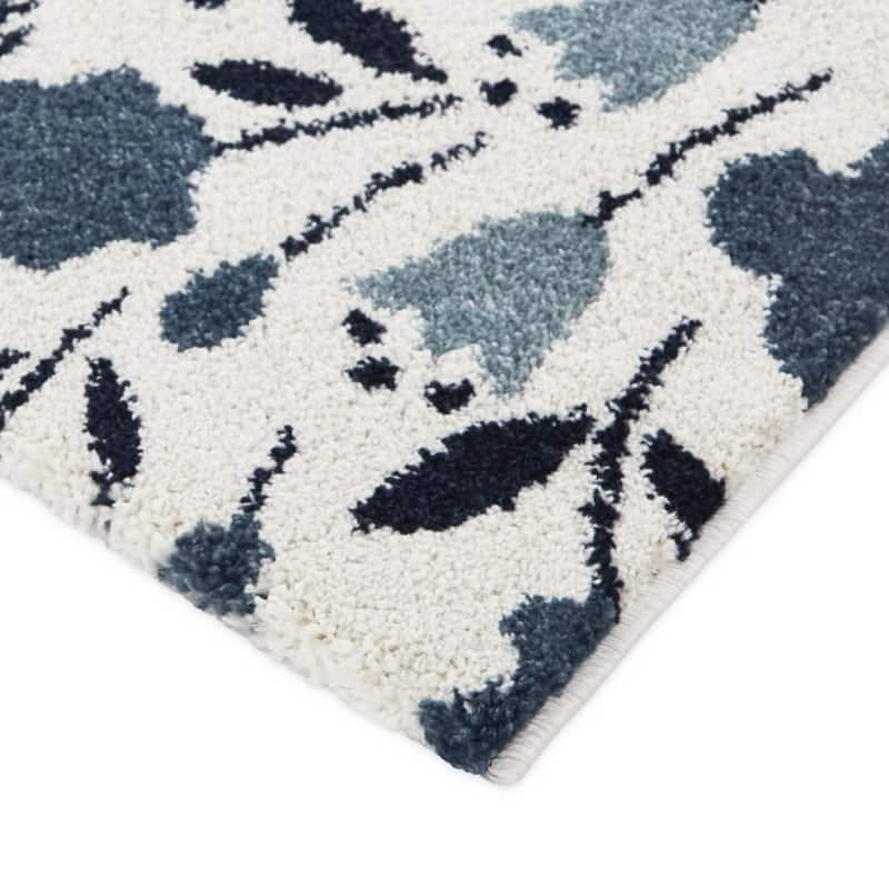 Kelsey Traditional Floral Area Rug