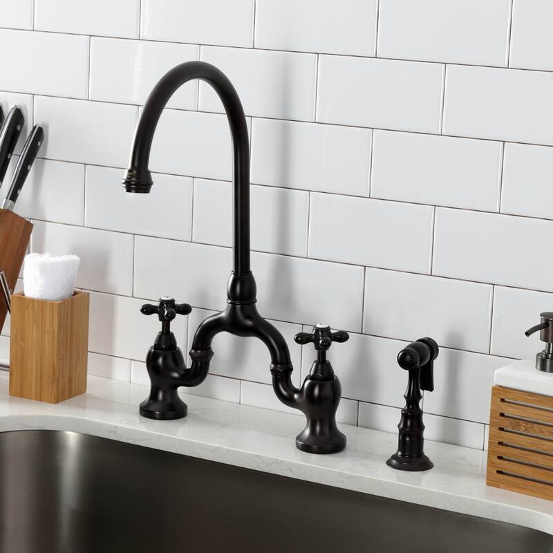 English Country Bridge Kitchen Faucets with Brass Sprayer