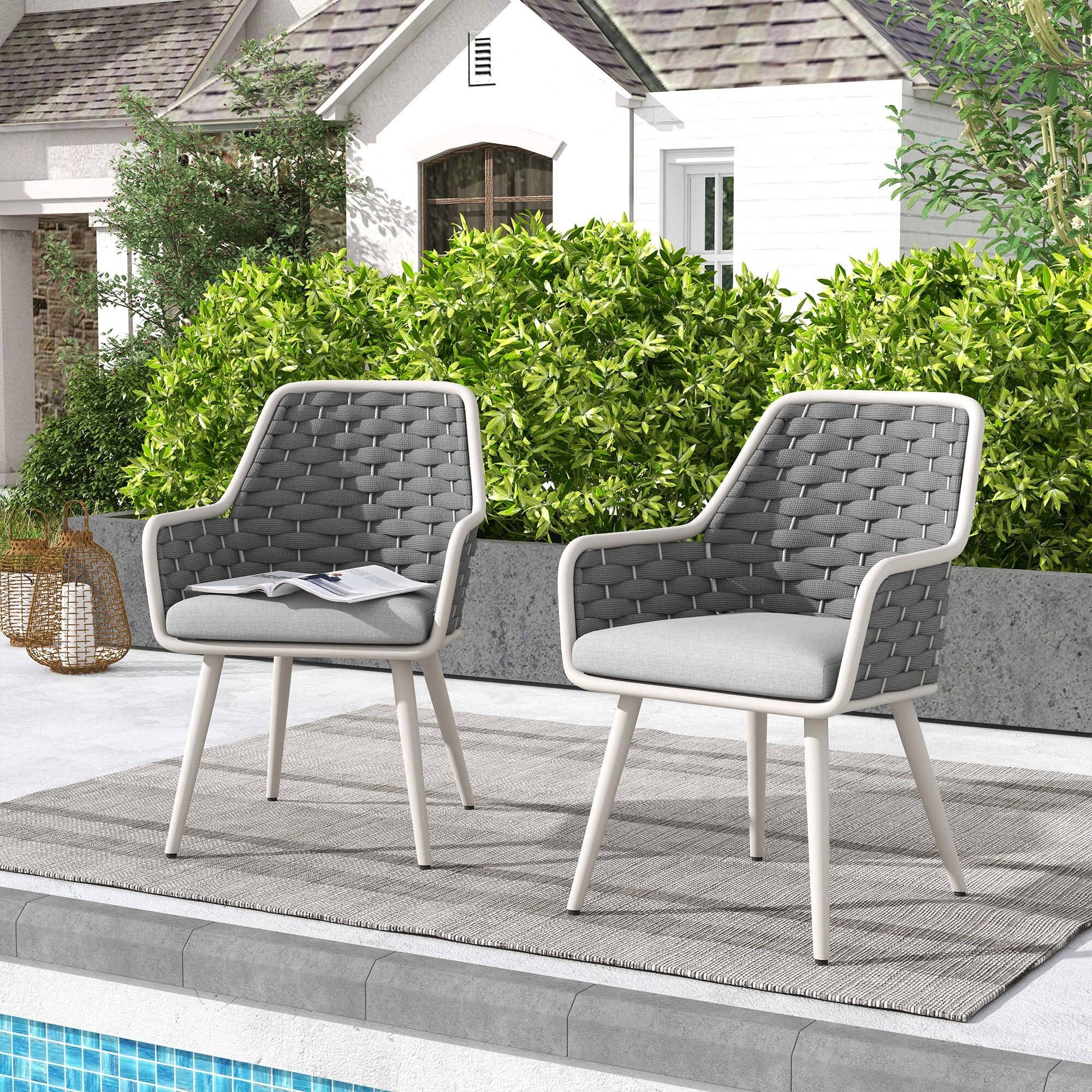 Outdoor 2-Piece Metal Arm Dining Chairs With Cushions