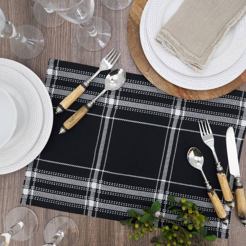 Plaid Design Dinner Placemats (Set of 4)