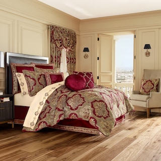 J. Queen New York Maribella Comforter Set