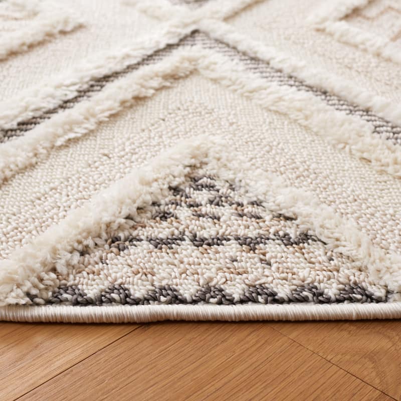 SAFAVIEH Urban Evie Moroccan Diamond Trellis Rug