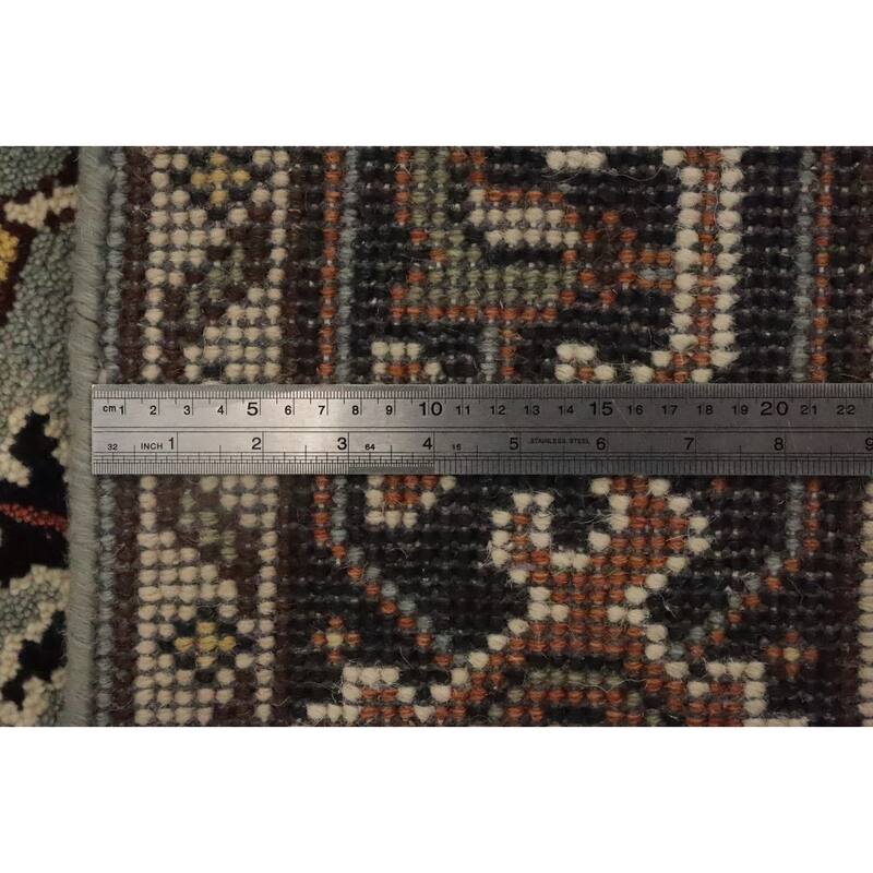 Hand Knotted Oriental 100% Wool Carpet Traditional Medallion Greys & Charcoal Heriz (serapi) Area Rug - 5' 9'' X 4' 0''