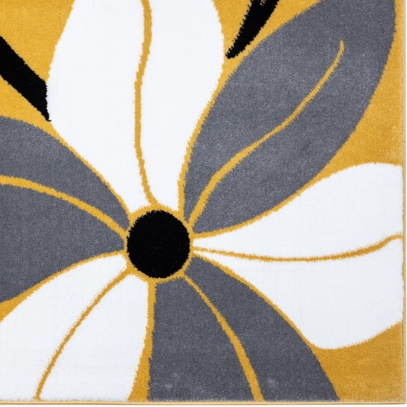 LUXE WEAVERS Modern Floral Area Rug, Medium Pile, Stain-Resistant Rug
