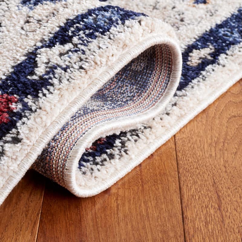 SAFAVIEH Luna Jerrie Oriental Medallion Rug