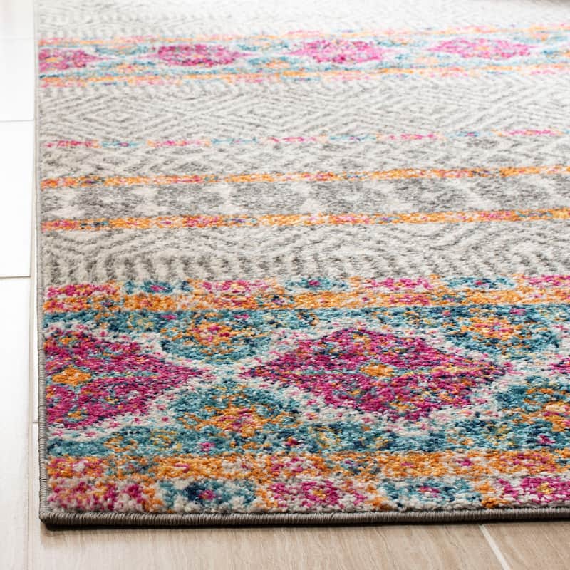 SAFAVIEH Madison Bebe Vintage Rug-