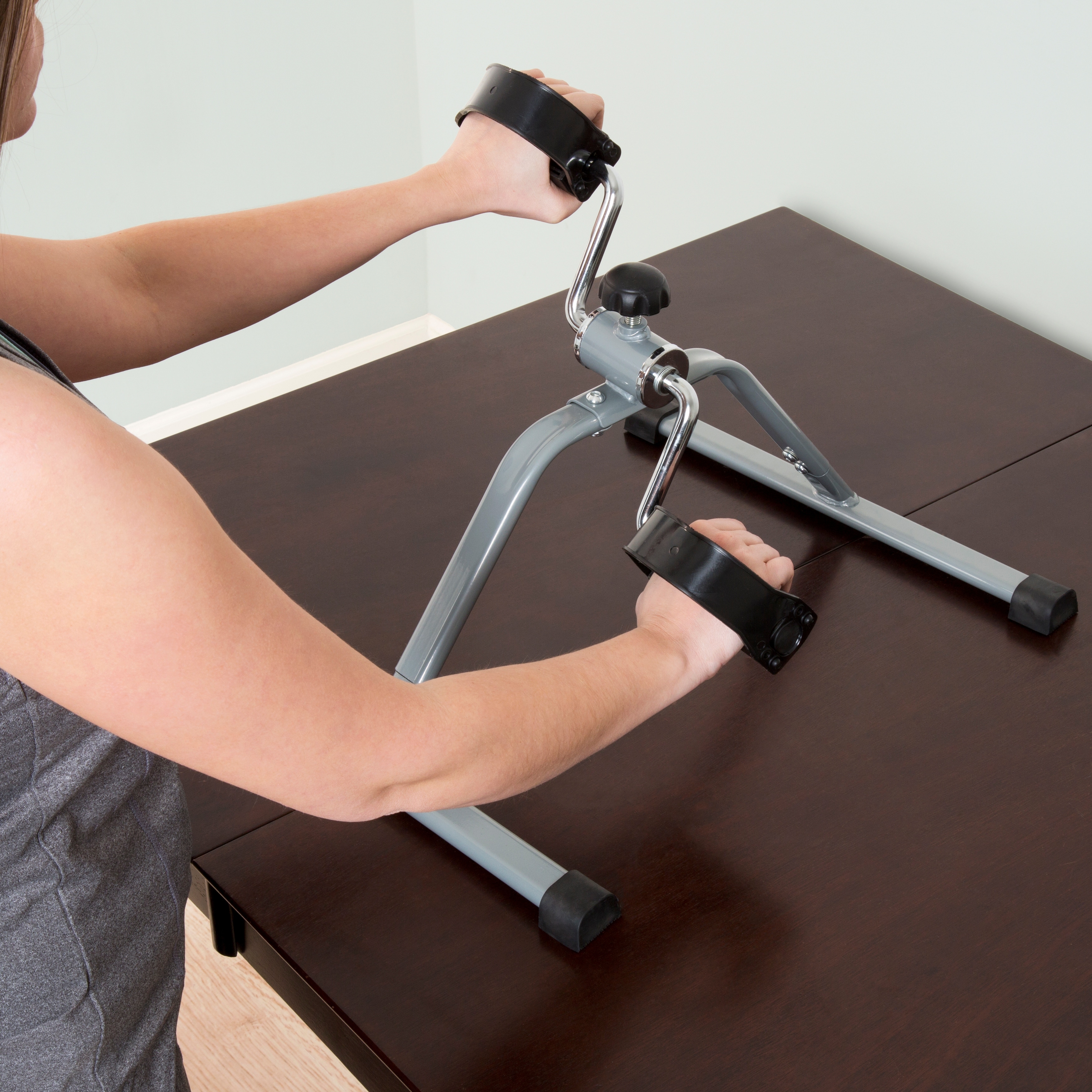 Wakeman fitness pedal best sale exerciser