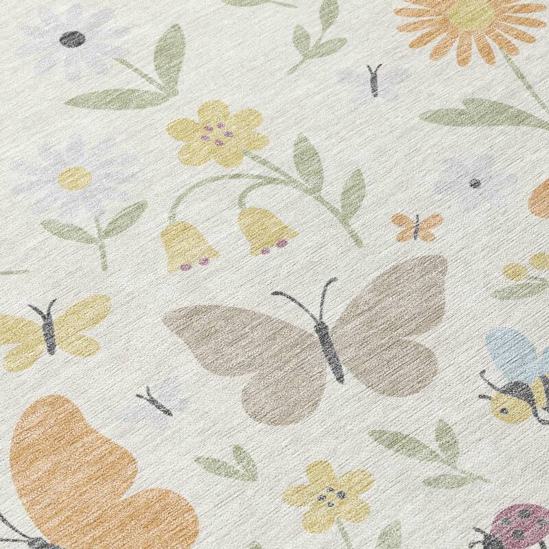 Machine Washable Indoor/ Outdoor Whimsy Butterfly Chantille Rug