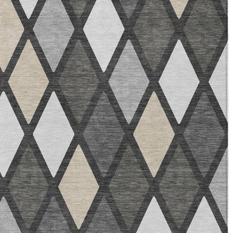 HomeRoots Geometric Transitional Rectangle Outdoor Rug