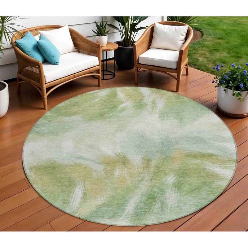 HomeRoots Abstract Transitional Rectangle Outdoor Rug - 8' Round