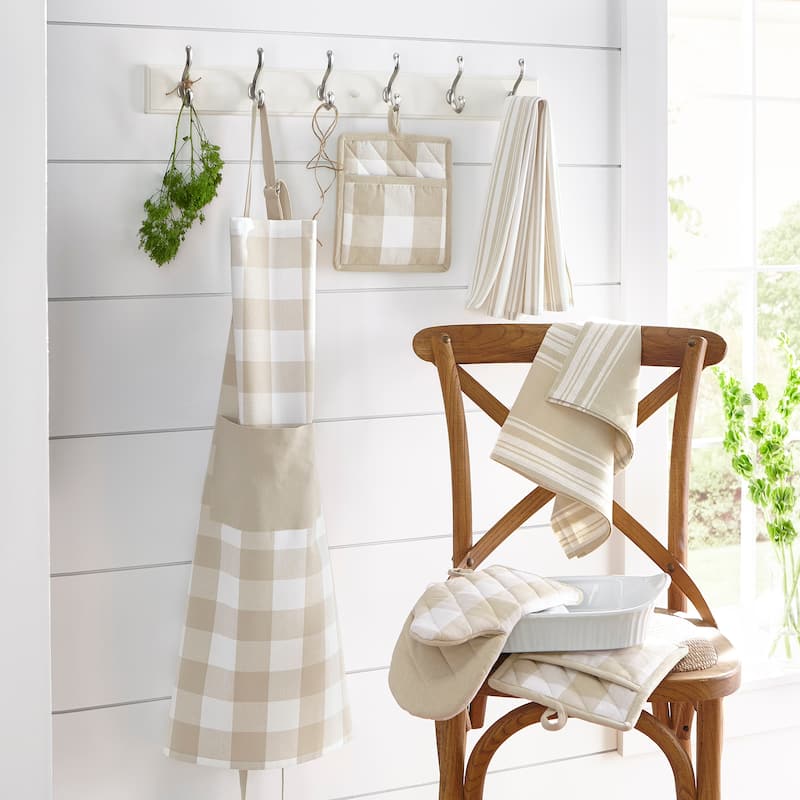 The Gray Barn Emily Gulch Buffalo Check Kitchen Apron with Pocket