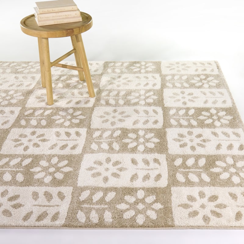 Karol Modern Floral Area Rug - 5'3" x 7' - Beige - Rectangle