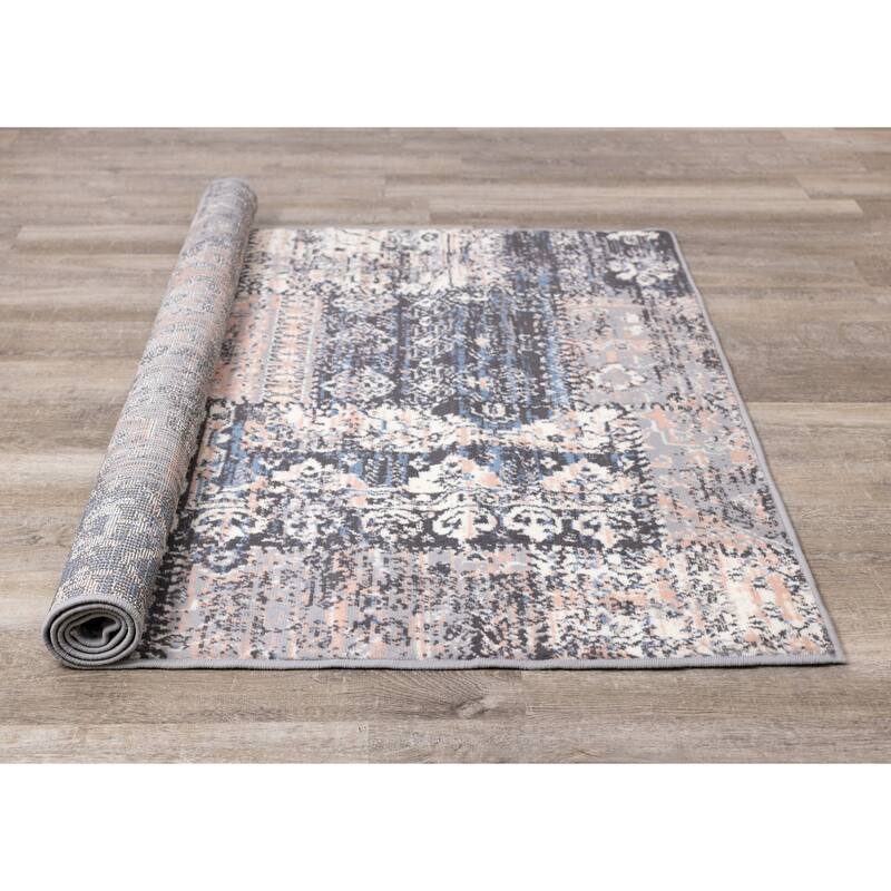 Florence Collection - Pink/Cream Patchwork Rug - 4'7" x 6'7"