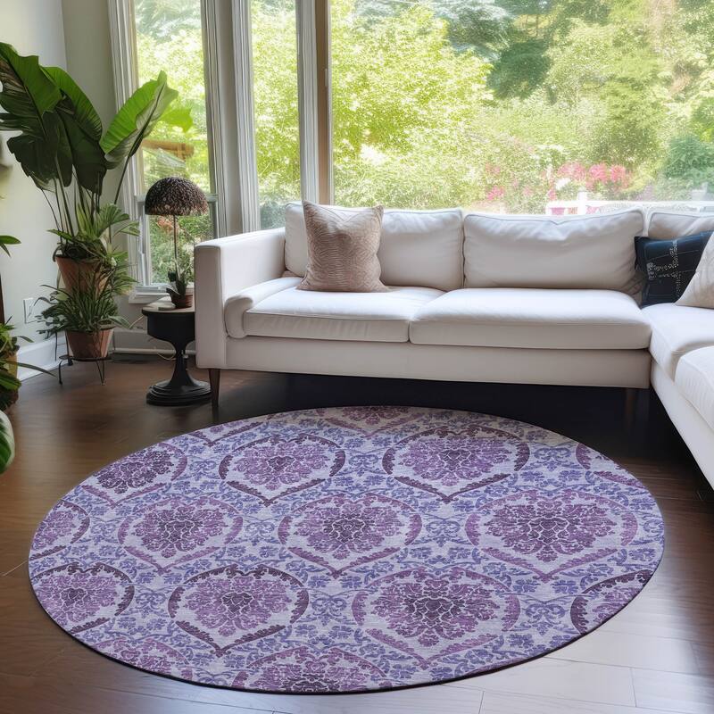 Machine Washable Indoor/ Outdoor Chantille Traditional Damask Rug