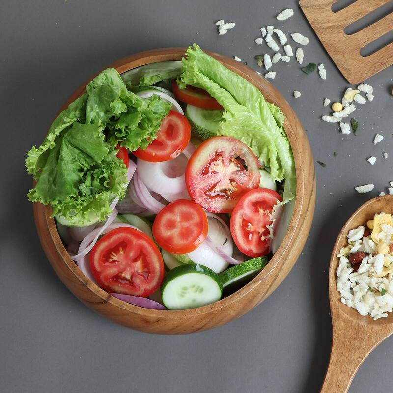 wooden bowls for food Set of 4 individual acacia wood bowls 8 x 2 inches (25 oz) Enjoy your salad, pasta, rice, acai