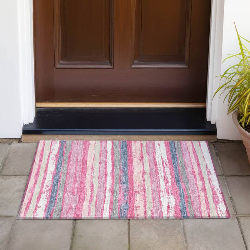 Machine Washable Indoor/ Outdoor Chantille Stripe Rug - Pink - 1'8" x 2'6"