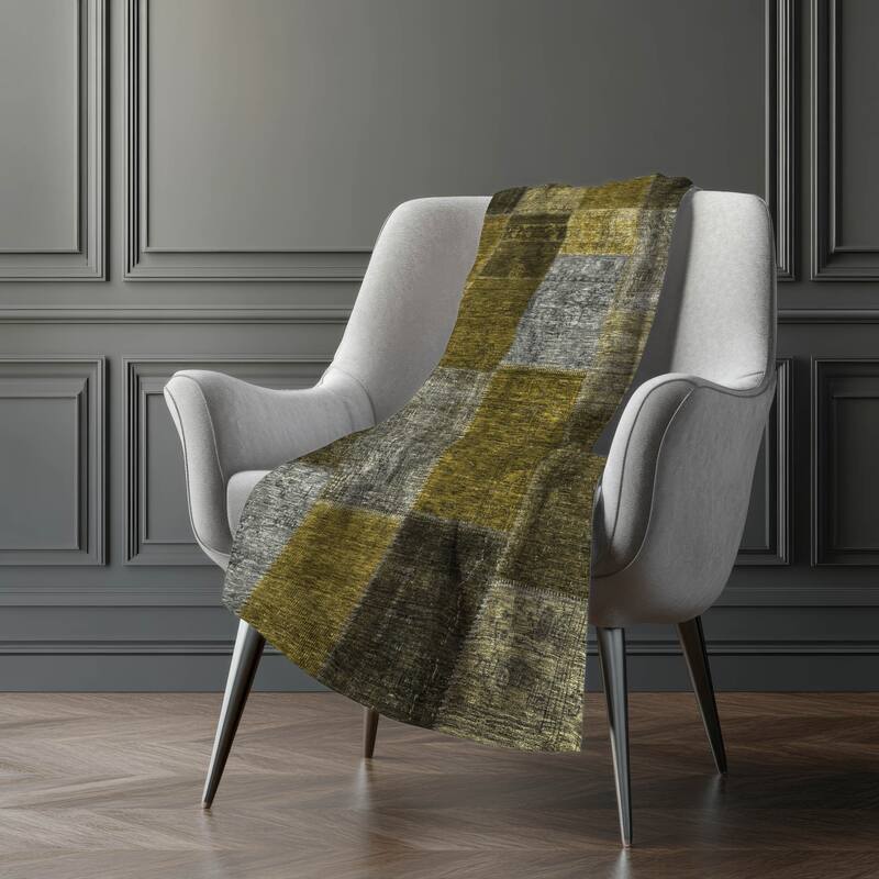 Premium Machine Washable Vintage Patchwork Sherpa Throw Blanket