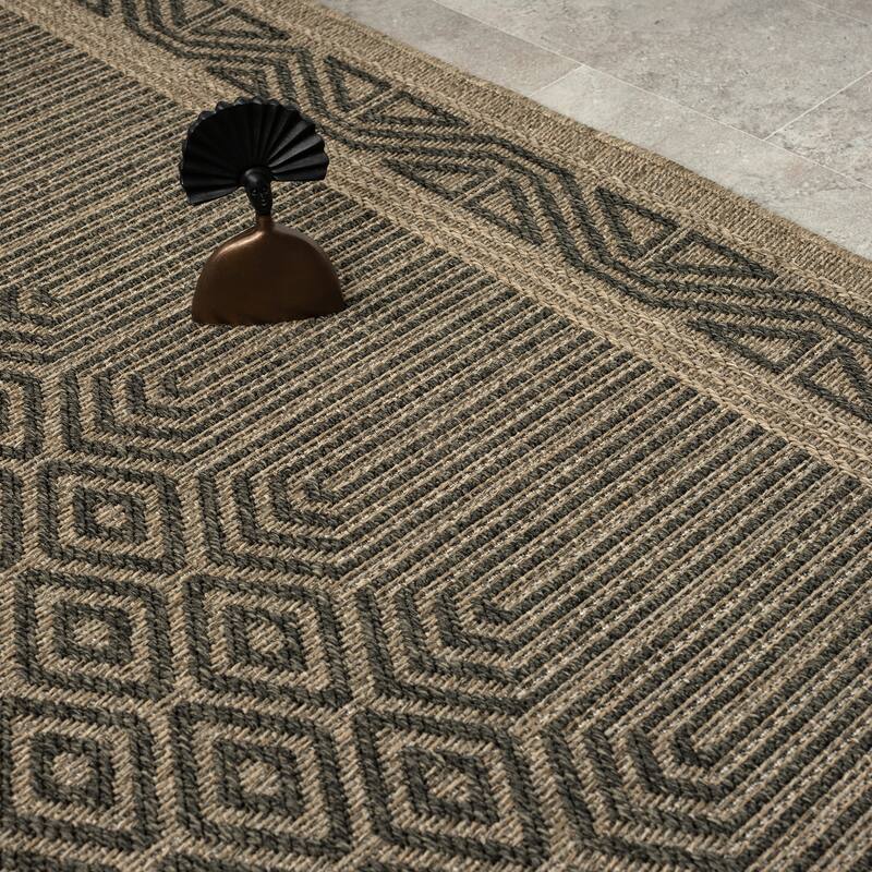 Abani Rugs Patio PAT140A Outdoor Grey Beige Geometric Tribal Area Rug