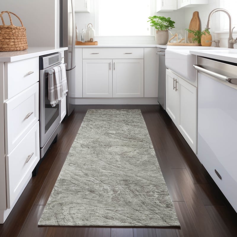 Machine Washable Indoor/ Outdoor Chantille Modern Abstract Rug - 2'3" x 7'6" - Taupe