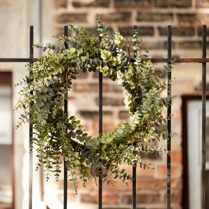 Eucalyptus Wreath - 29 x 8.5 x 29