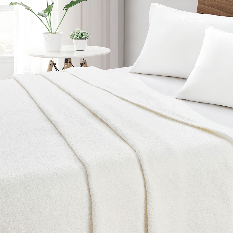 Jennifer Adams Marshmallow Blanket