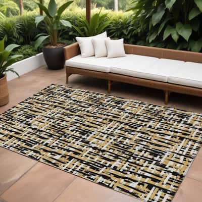 HomeRoots Abstract Transitional Rectangle Outdoor Rug