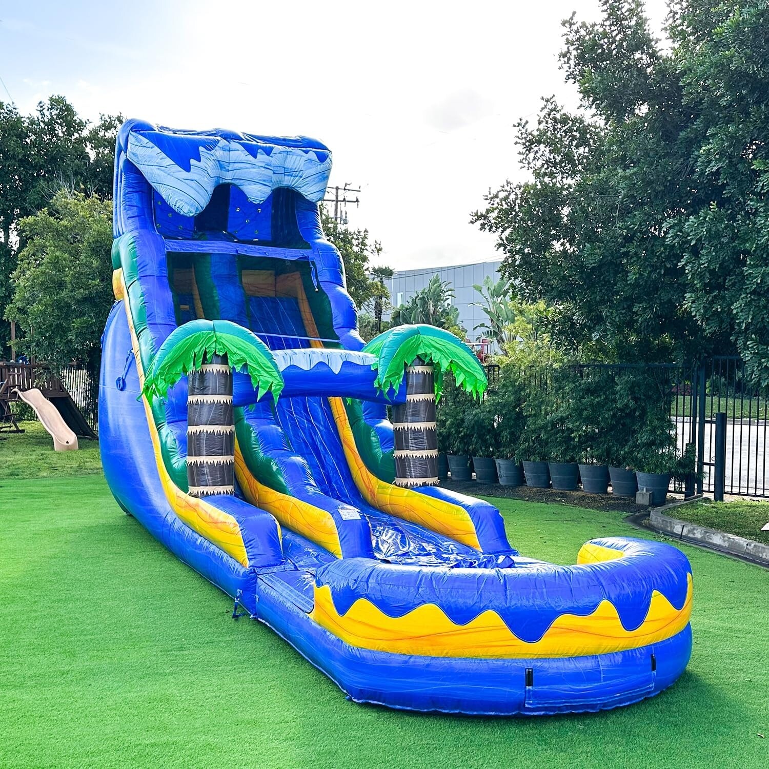 【希少】GRAVITY POOL MODEL 36 duexneeサーフトラック XJUMP 19' Surf Beach Inflatable Water Slide with Detachable Pool
