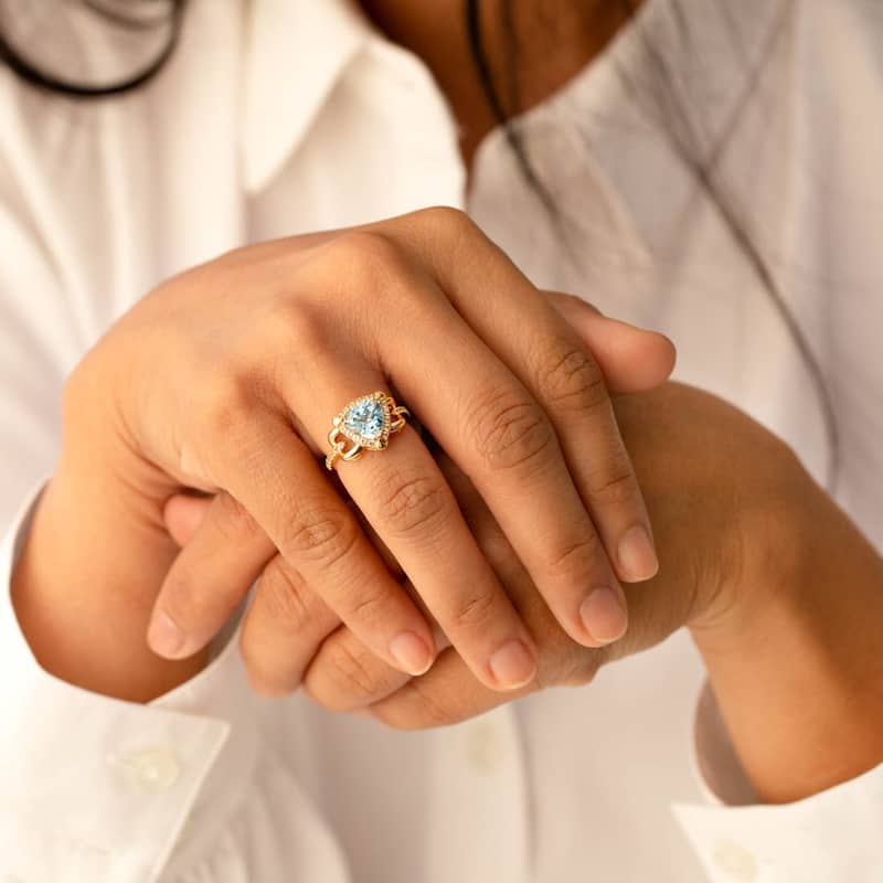 14k Yellow Gold 1.79ct Aquamarine and White Topaz Ring
