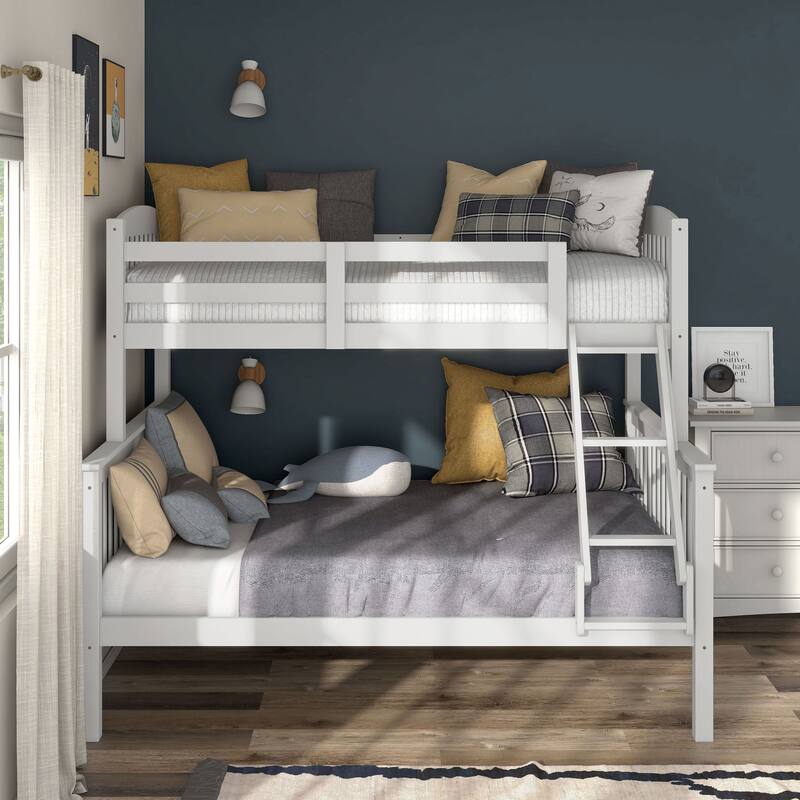 Furniture of America Hayes Twin over Full Solid Wood Detachable Bunk Bed with Ladder - White