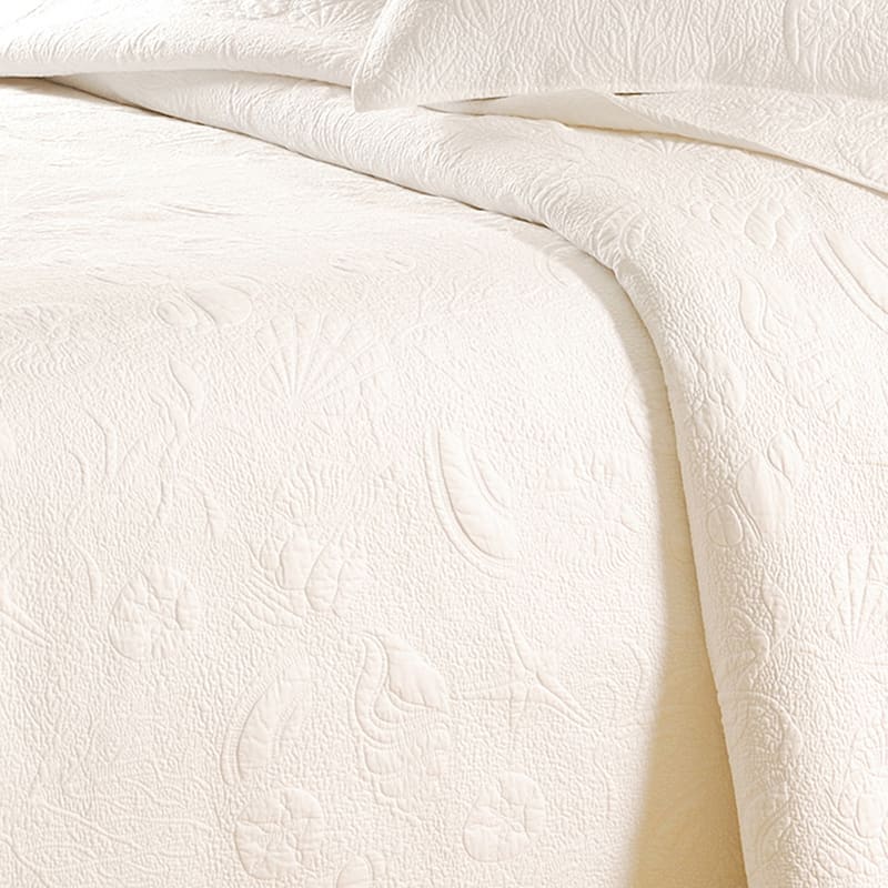 White Shell Matelasse Quilt or Sham Separates