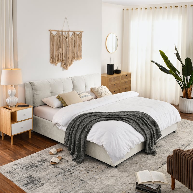 Queen Size Storage Upholstered Hydraulic Platform Bed with Integrated Headboard, Chenille Fabric, Beige