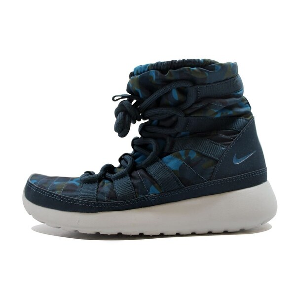 nike roshe boot womens