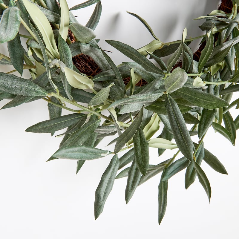 Olive Wreath 21"