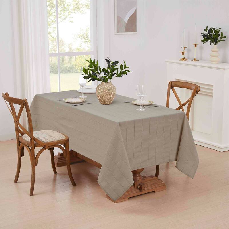 Izod Chadwick Linen 60" x 102" Tablecloth