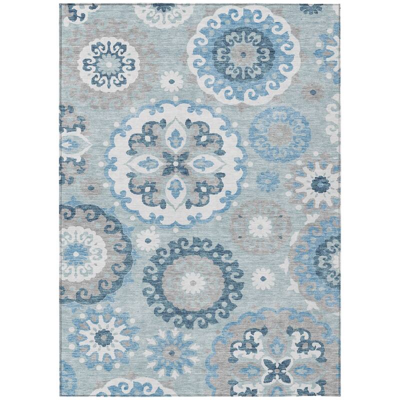 HomeRoots Floral Medallion Transitional Rectangle Outdoor Rug