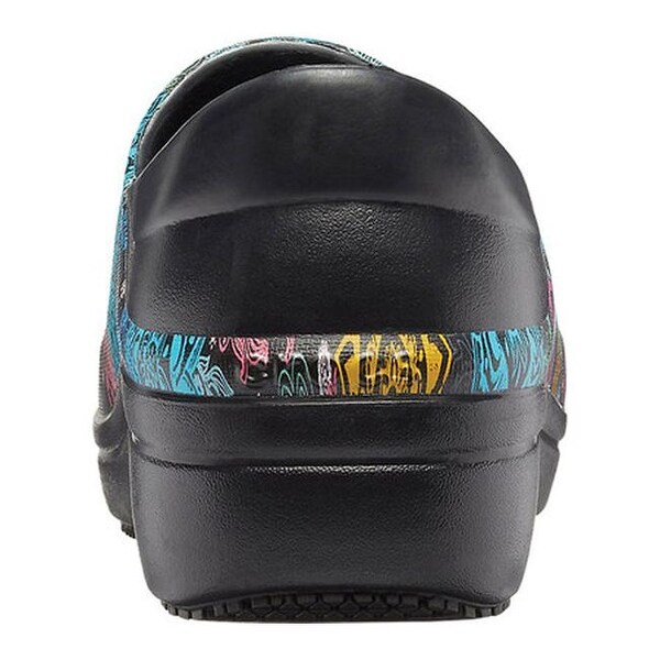 women's neria pro ii distressed graphic clog