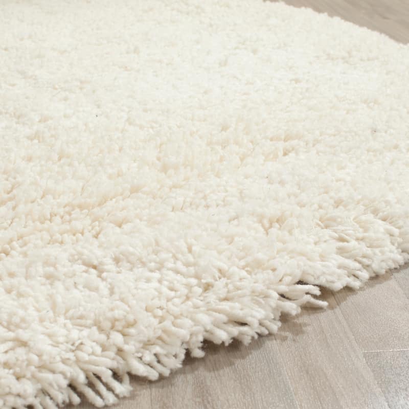 SAFAVIEH Handmade Eryn Ultra Classic Shag Solid Rug