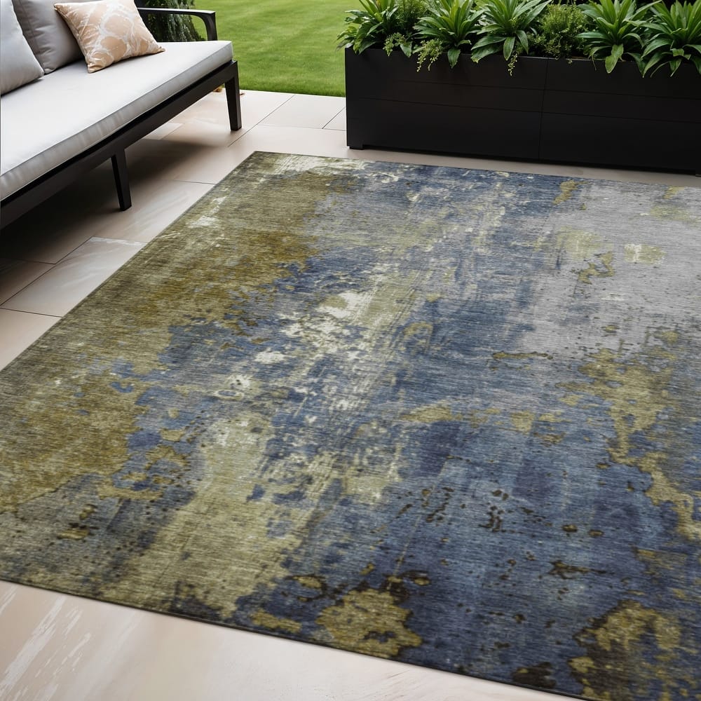 HomeRoots Abstract Transitional Rectangle Outdoor Rug