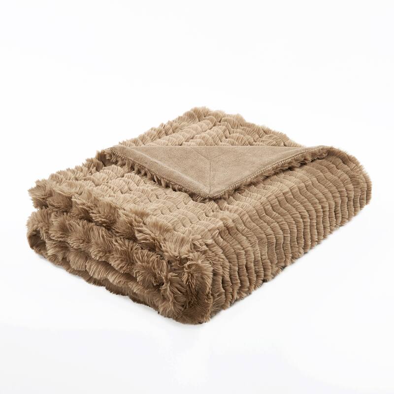 Home Soft Things Wavy Pattern FauxFur Throw
