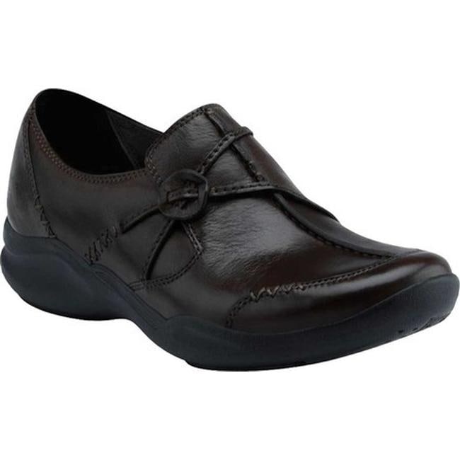 clarks wave run brown