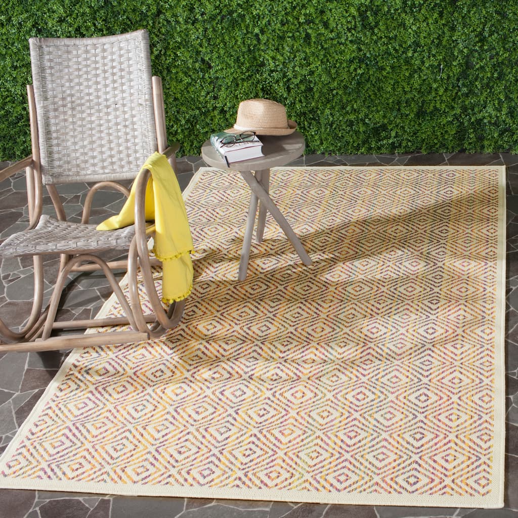 SAFAVIEH Havana Pepper Indoor/ Outdoor Waterproof Patio Backyard Rug