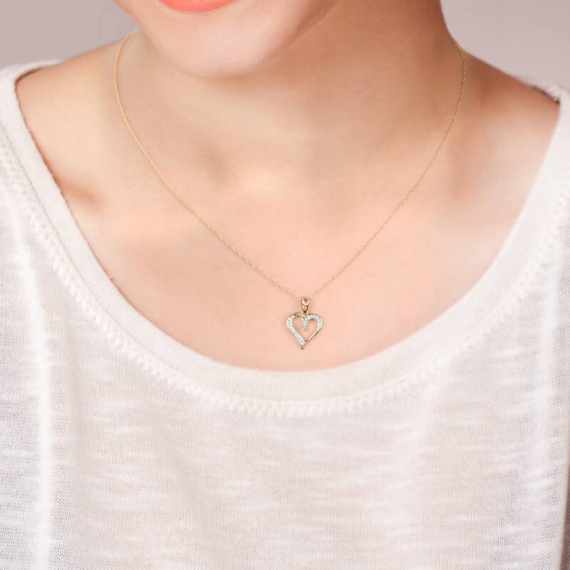 10K Yellow Gold 1/20ct TDW Diamond Open Heart Pendant Necklace for Women