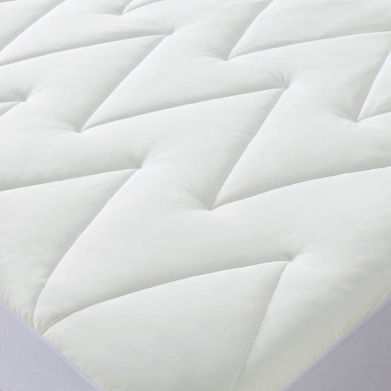 Soft Cooling Waterproof Quilted Mattress Pad with Elastic Deep Pocket - Twin XL - Zigzag
