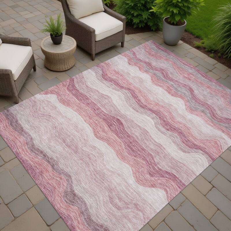 Machine Washable Indoor/ Outdoor Ombre Stripes Chantille Rug
