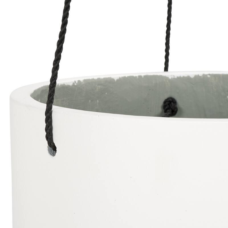 SAFAVIEH Outdoor Madisyn Planter - 12"W x 12"D x 9"H