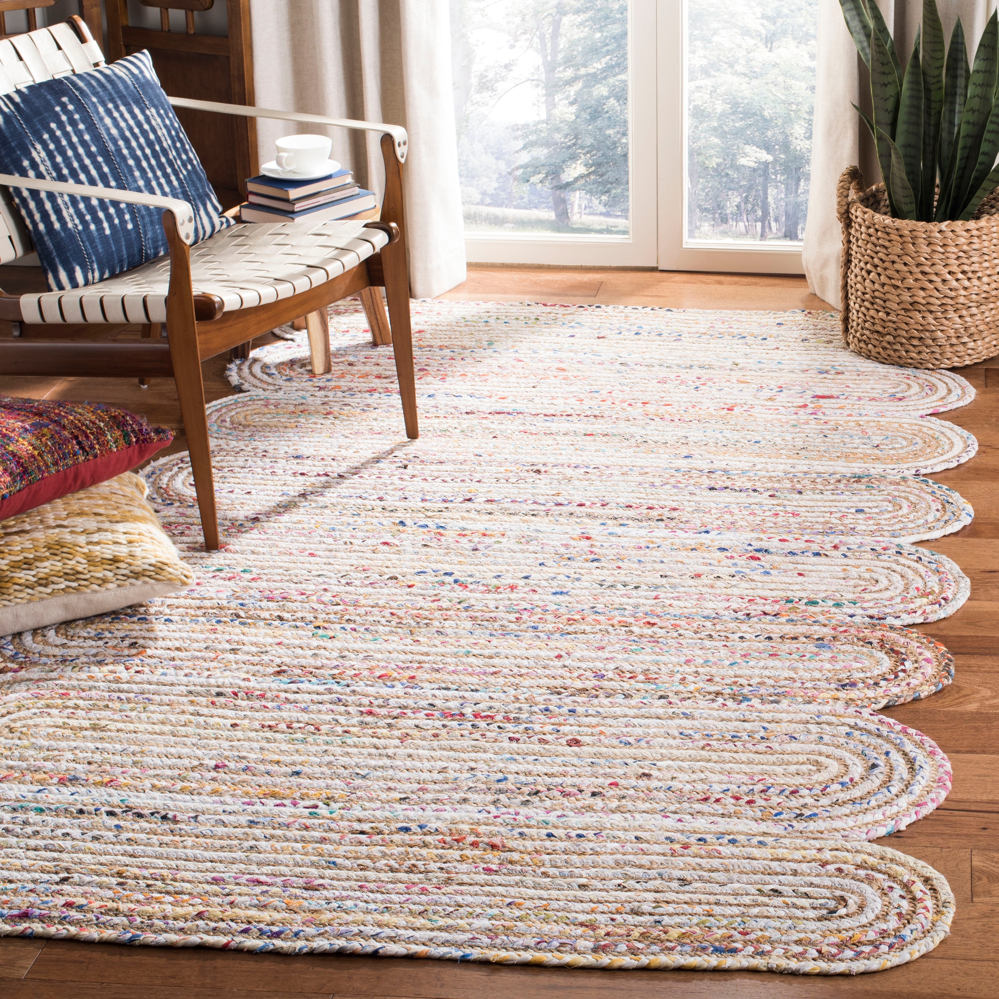 THE BEER VALLEY Jute Braided Boho Area Rug, 4' Round - Natural, Hand Woven  Farmhouse Reversible Rugs for Living Room, Kitchen, Bedroom - 4 Feet Round
