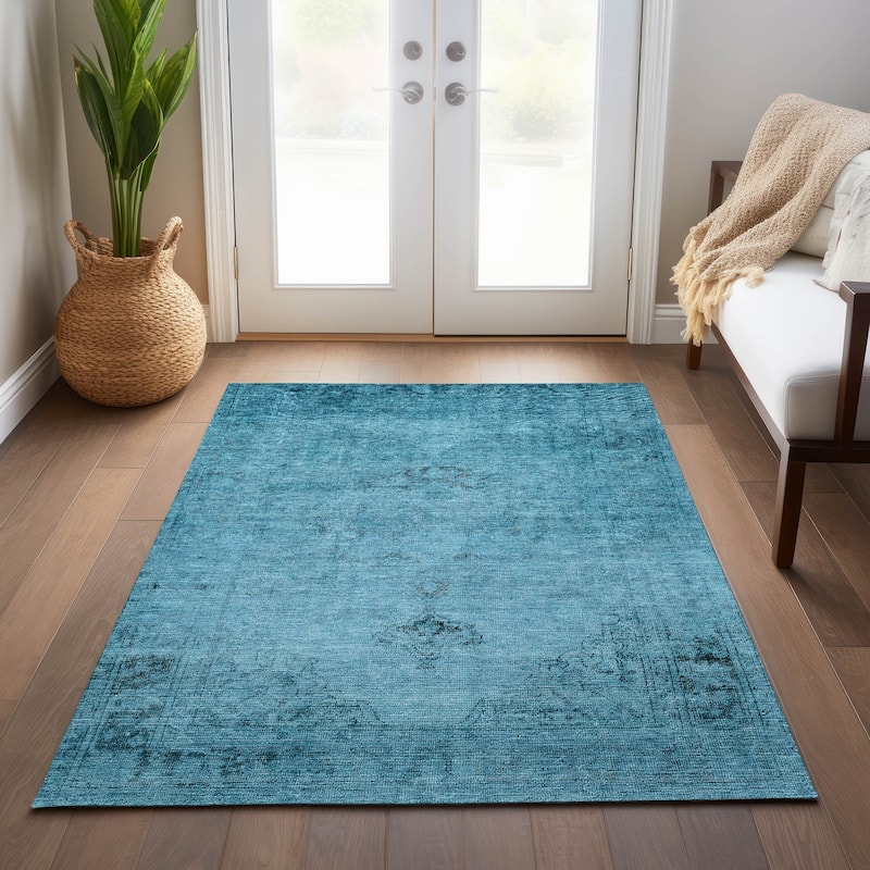 Machine Washable Indoor/ Outdoor Chantille Vintage Traditional Rug