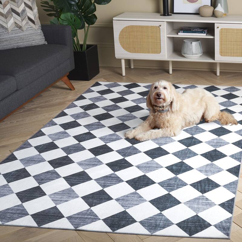 SAFAVIEH Santa Clara Manervia Modern & Contemporary Rug